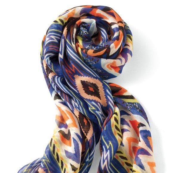Stella & Dot Accessories - Stella & Dot Union Square Scarf